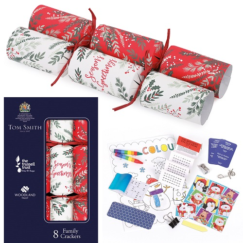 8 st. Christmas Crackers Traditional family 12 inch