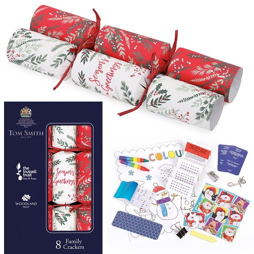 8 st. Christmas Crackers Traditional family 12 inch XANTS1401