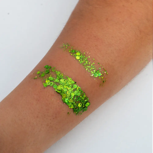 X Sins chunky glitter cream Poison Ivy